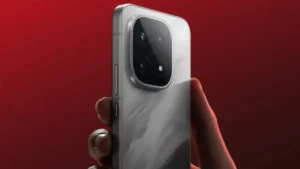 iQOO 15 telephoto camera